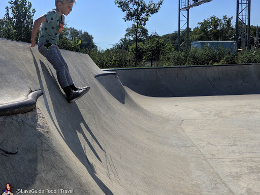 Community Center «Iowa Community Center», reviews and photos, 338 N Iowa Ave, Villa Park, IL 60181, USA