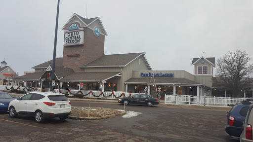 Outlet Mall «Ohio Station Outlets», reviews and photos, 9911 Avon Lake Rd, Burbank, OH 44214, USA