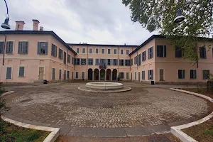 Villa Litta Modignani image