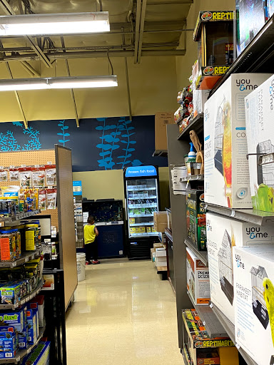 Pet Supply Store «Petco Animal Supplies», reviews and photos, 4030 N MacArthur Blvd #200, Irving, TX 75038, USA