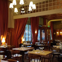 Atmosphère du Restaurant de spécialités alsaciennes Restaurant Brasserie l'Auberge à Colmar - n°3