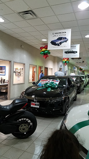 Honda Dealer «DCH Honda of Nanuet», reviews and photos, 10 NY-304, Nanuet, NY 10954, USA