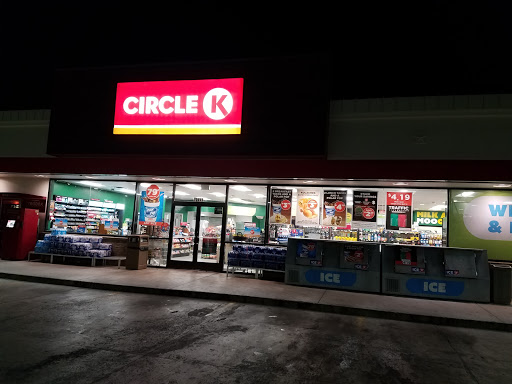 Valero, 12511 SW Loop 410, San Antonio, TX 78224, USA, 