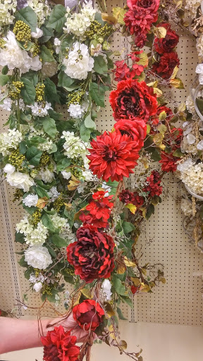 Craft Store «Hobby Lobby», reviews and photos, 2203 S 1st St, Yakima, WA 98903, USA