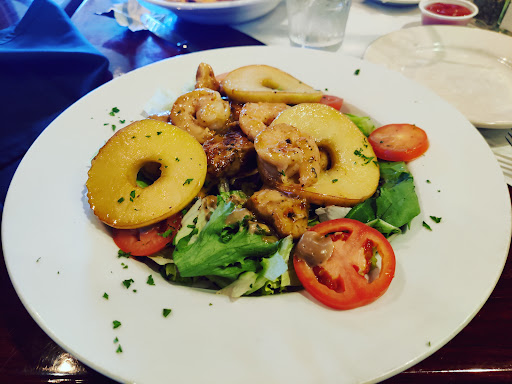 Seafood Restaurant «Georgia Shrimp Co.», reviews and photos, 100 N Peachtree Pkwy #36, Peachtree City, GA 30269, USA