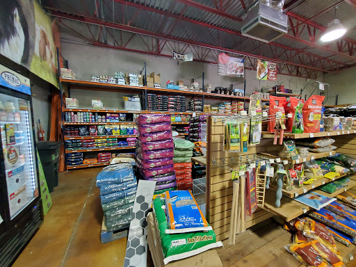 Pet Supply Store «Pets Barn», reviews and photos, 9722 Potranco Rd, San Antonio, TX 78251, USA
