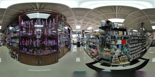 Vaporizer Store «Smokey News Vape Shop», reviews and photos, 1311 SE 17th St, Fort Lauderdale, FL 33316, USA