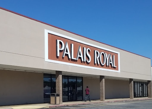Palais Royal, 1711 E Houston St, Cleveland, TX 77327, USA, 
