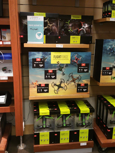 Gift Shop «Brookstone», reviews and photos, 456 W Hillcrest Dr, Thousand Oaks, CA 91360, USA