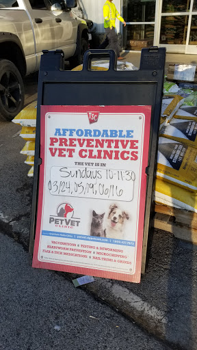 Home Improvement Store «Tractor Supply Co.», reviews and photos, 2211 Carmack Blvd, Columbia, TN 38401, USA