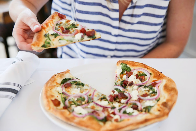 Best Thin Crust pizza place in San Marcos - Pizza Nova