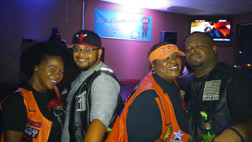 Lounge «Uptown 78 Lounge», reviews and photos, 8250 W Farm to Market Rd 78 #108, Converse, TX 78109, USA