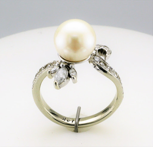 Jewelry Store «P.J. Rossi Jewelers», reviews and photos, 217 Commercial Blvd, Lauderdale-By-The-Sea, FL 33308, USA