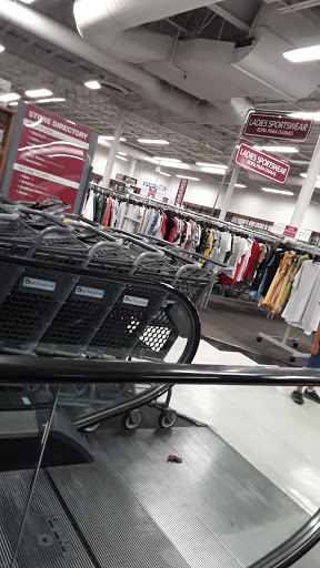 Clothing Store «Burlington Coat Factory», reviews and photos, 6900 Chestnut St, Gilroy, CA 95020, USA