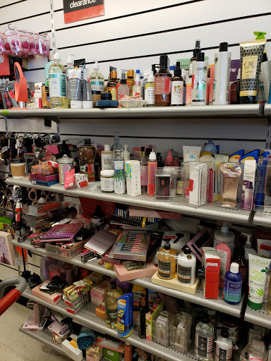 Department Store «T.J. Maxx & HomeGoods», reviews and photos, 4890 Integrity Way, Appleton, WI 54913, USA