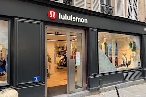 lululemon image