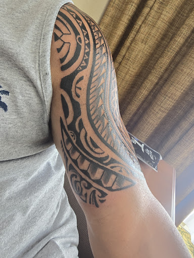Explore hand tattoo idea, creative tattoo ideas in Honolulu, available at Aloha Tattoo Waikiki Hilton Hawaiian Village Rainbow Bazaar
