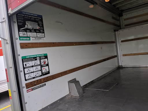 RV Storage Facility «U-Haul Moving & Storage at Big Bend Road», reviews and photos, 650 Big Bend Rd, Ballwin, MO 63021, USA