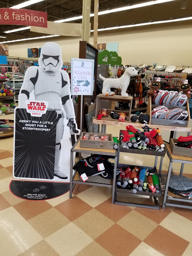 Pet Supply Store «Petco Animal Supplies», reviews and photos, 1412 S Main Chapel Way, Gambrills, MD 21054, USA