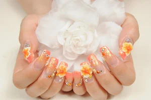 Crystal Nails & Spa image
