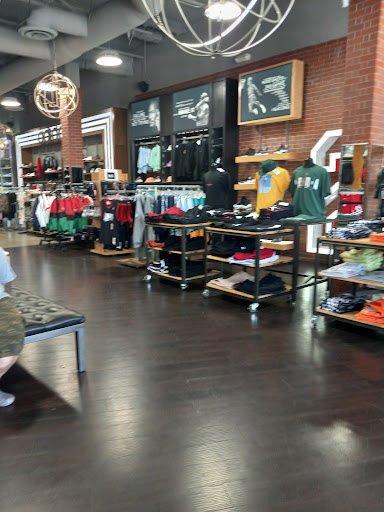 Shoe Store «Famous Footwear», reviews and photos, Southland Mall, Hayward, CA 94545, USA