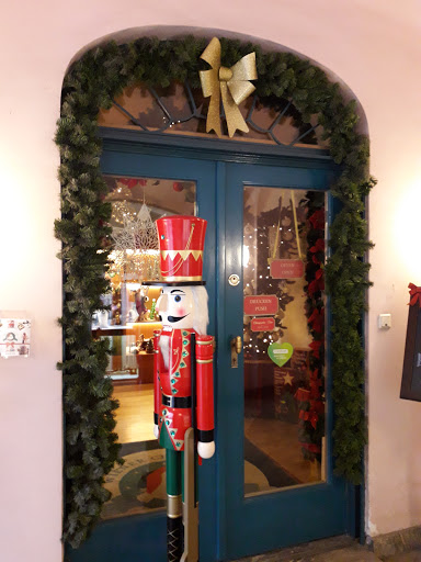 Wiener Christmas Salon