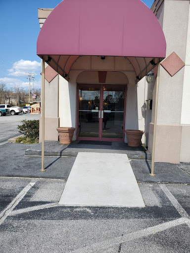 Caterer «Town & Country Caterers», reviews and photos, 2319 Hammonds Ferry Rd, Baltimore, MD 21227, USA