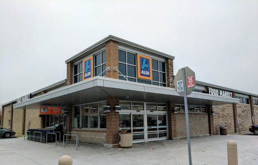 Supermarket «ALDI», reviews and photos, 450 King Georges Post Rd, Woodbridge, NJ 07095, USA