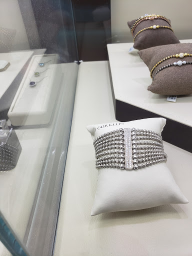 Jewelry Store «Lawrence Anthony Fine Jewelers», reviews and photos, 3375 U.S. 1, South Lawerenceville, NJ 08648, USA