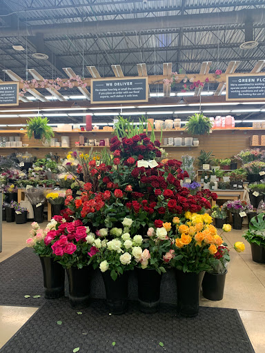 Gourmet Grocery Store «Central Market», reviews and photos, 4001 N Lamar Blvd, Austin, TX 78756, USA