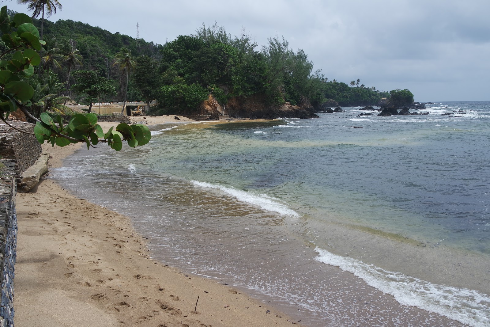 Foto di Rampanalagas beach con una superficie del acqua cristallina