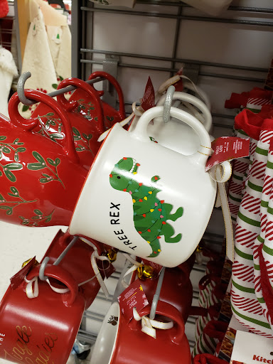 Department Store «T.J. Maxx», reviews and photos, 2003 N Eastman Rd #60, Kingsport, TN 37660, USA