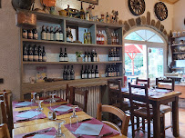 Atmosphère du Restaurant La Ferme de Livarat Girard Cedric à Pradelles - n°4