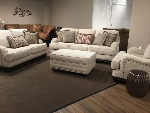 Furniture Store «Roberts Furniture & Mattress», reviews and photos, 465 Denbigh Blvd, Newport News, VA 23608, USA