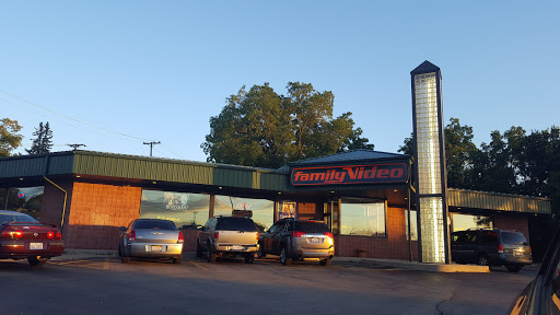 2715 Charles St, Rockford, IL 61108, USA