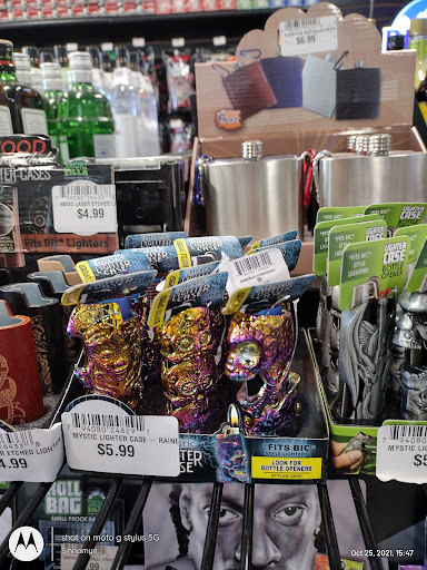 Tobacco Shop «Smokers Outlet», reviews and photos, 1446 E Kearney St, Springfield, MO 65803, USA