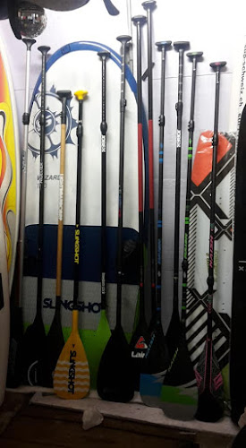 Kommentare und Rezensionen über Surf Kite Stand Up Paddel Snowboard Shop Surfparadies Pratteln bei Basel