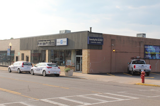 Computer Store «R/D Computer Sales & Services, Ltd. DBA Connecting Point Computer Center», reviews and photos, 1622 4th St, Peru, IL 61354, USA