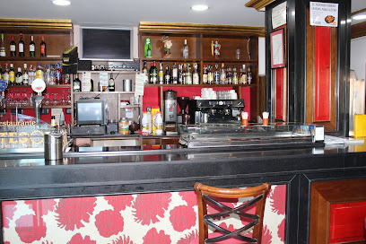 Bar Restaurante Montesol - C. Ribera de Cáceres, 6, 10004 Cáceres, Spain