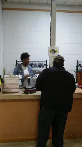 Thrift Store «Best Thrift», reviews and photos, 415 N Military Hwy, Norfolk, VA 23502, USA