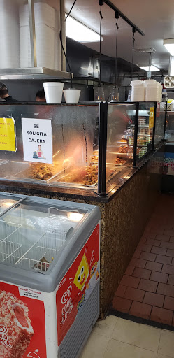 Grocery Store «Primos Market», reviews and photos, 1104 8th Ave W, Palmetto, FL 34221, USA