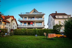 Birkhofer See genießen - Aparthotel am Bodensee image
