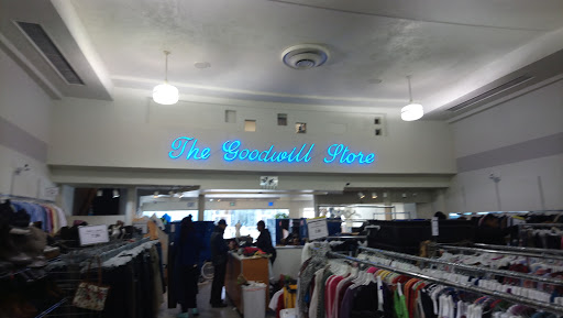 Non-Profit Organization «Goodwill», reviews and photos