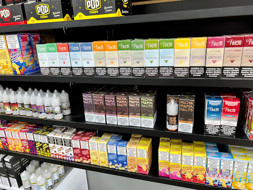 Tobacco Shop «Smoke Hut Smoke Shop», reviews and photos, 11902 Blue Ridge Boulevard g, Grandview, MO 64030, USA