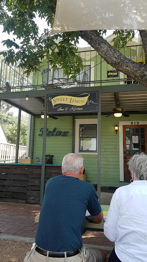 Cafe «Sweet Lemon Inn & Kitchen», reviews and photos, 812 S Church St, Georgetown, TX 78626, USA