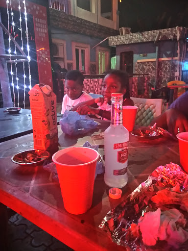 La Prag Lounge Restaurant and Café, 137 Idimu Rd, Egbeda 100276, Lagos, Nigeria, Bar, state Lagos