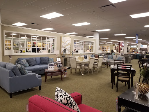 Furniture Store «Raymour & Flanigan Furniture and Mattress Store», reviews and photos, 2795 Richmond Ave, Staten Island, NY 10314, USA