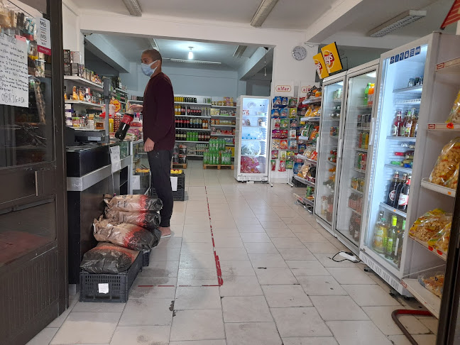 Avaliações doGggggggg em Loures - Supermercado