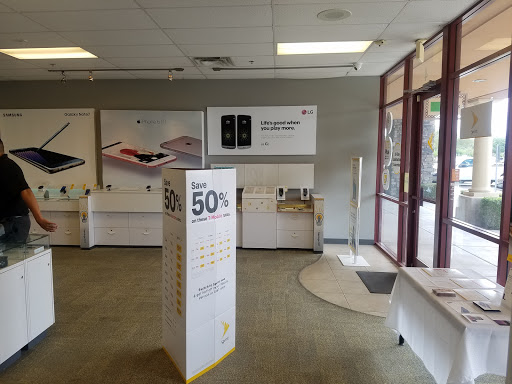 Cell Phone Store «Sprint Store», reviews and photos, 3134 W Carefree Hwy #4, Phoenix, AZ 85086, USA