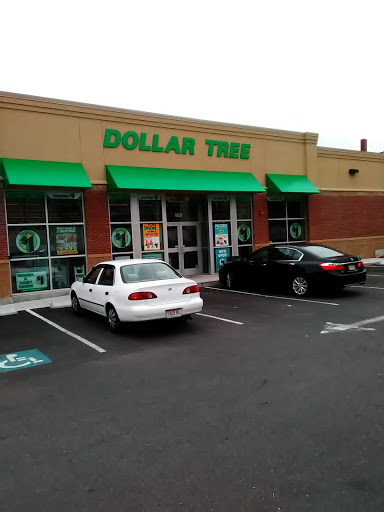 Dollar Store «Dollar Tree», reviews and photos, 169 Newhall St, Lowell, MA 01852, USA